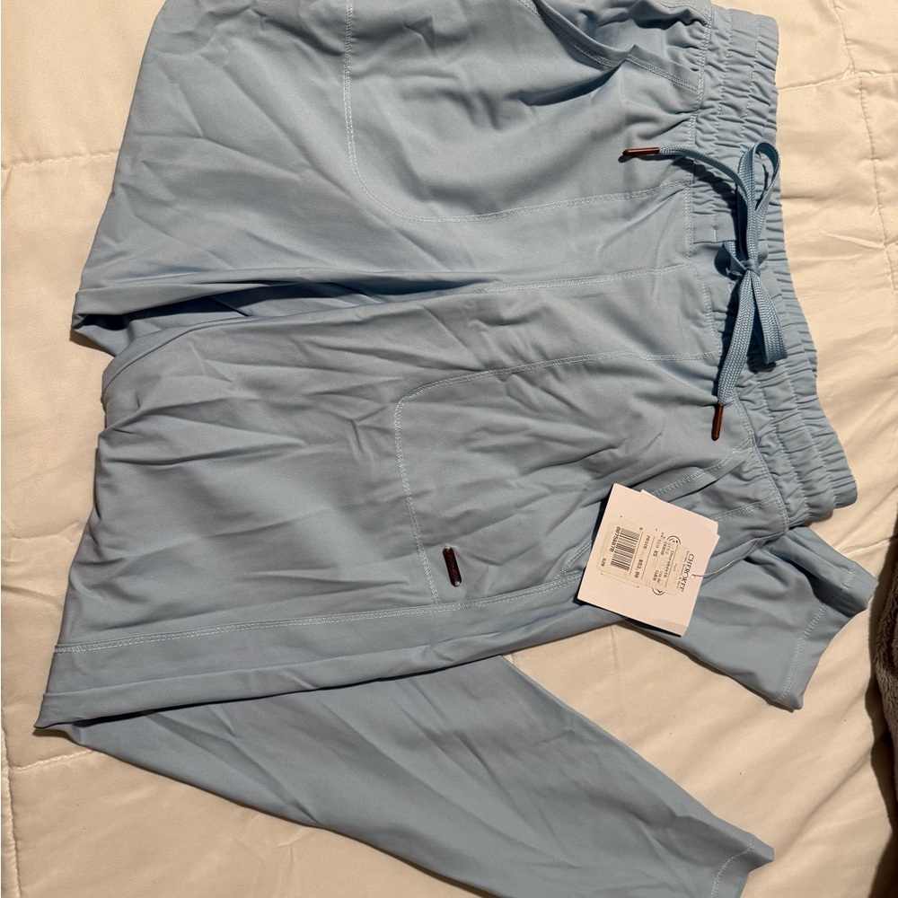 Cherokee jogger scrub set